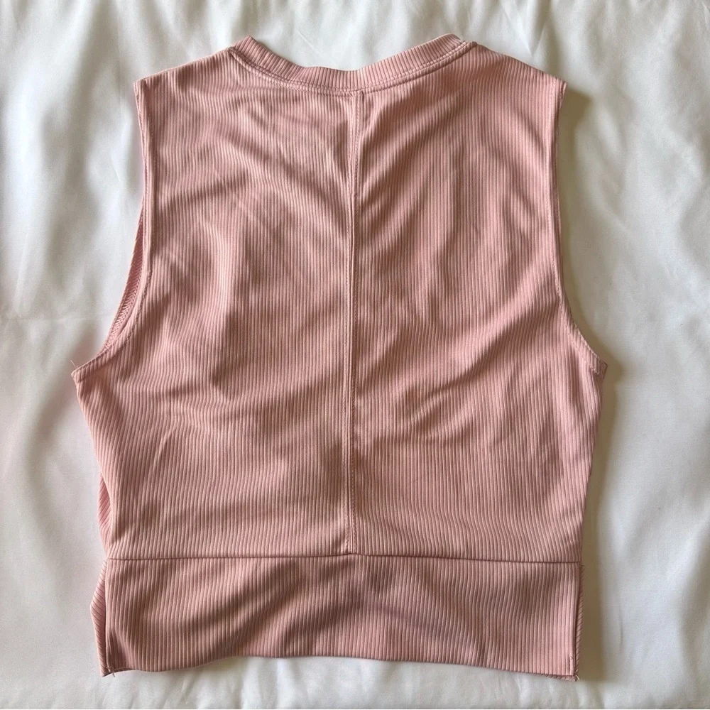 Nike Women's Tank Top Sleeveless Twist Crop Pink S
